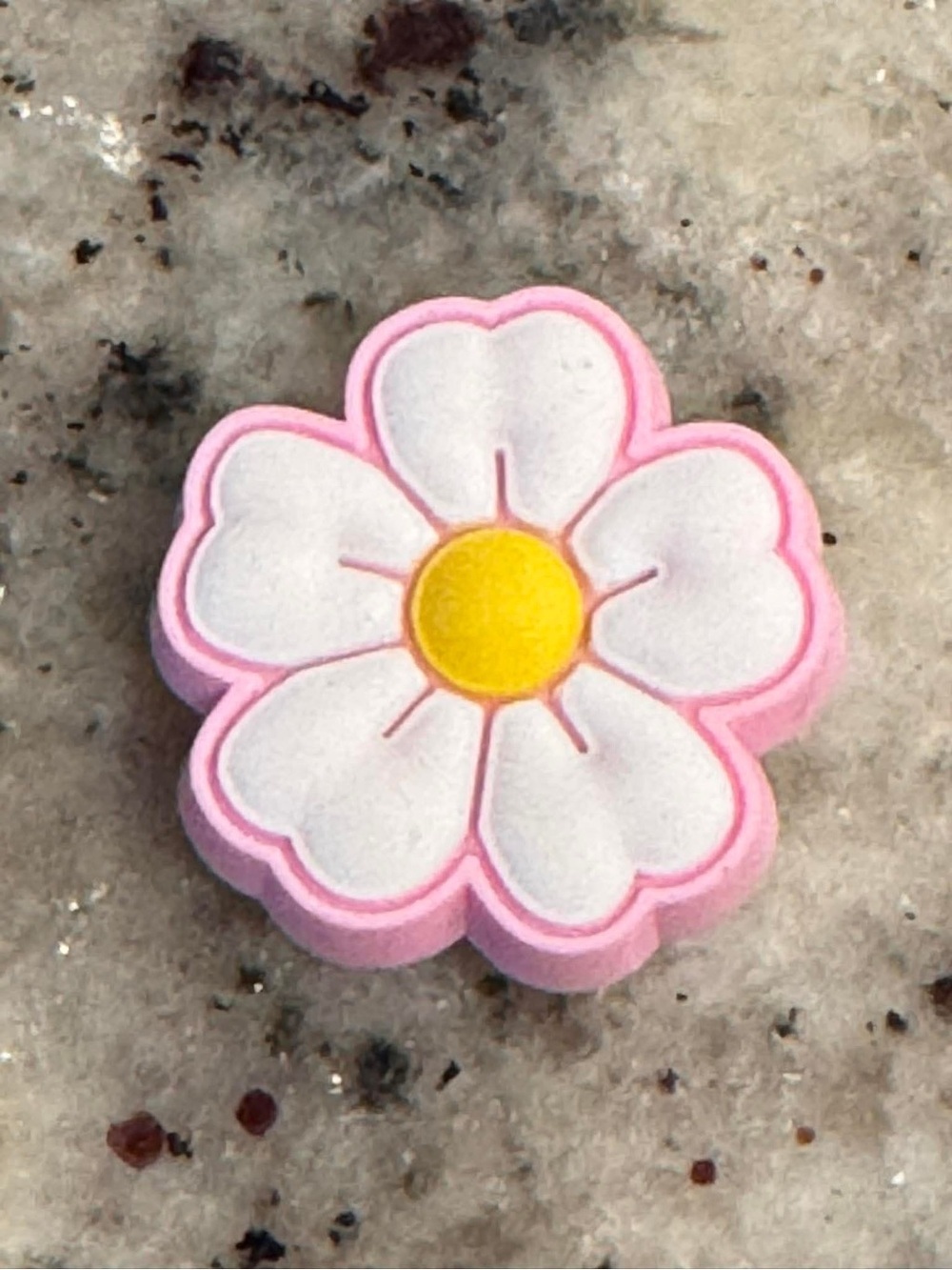 CROCS Pink & White Daisy Jibbitz Charm with Yellow Center